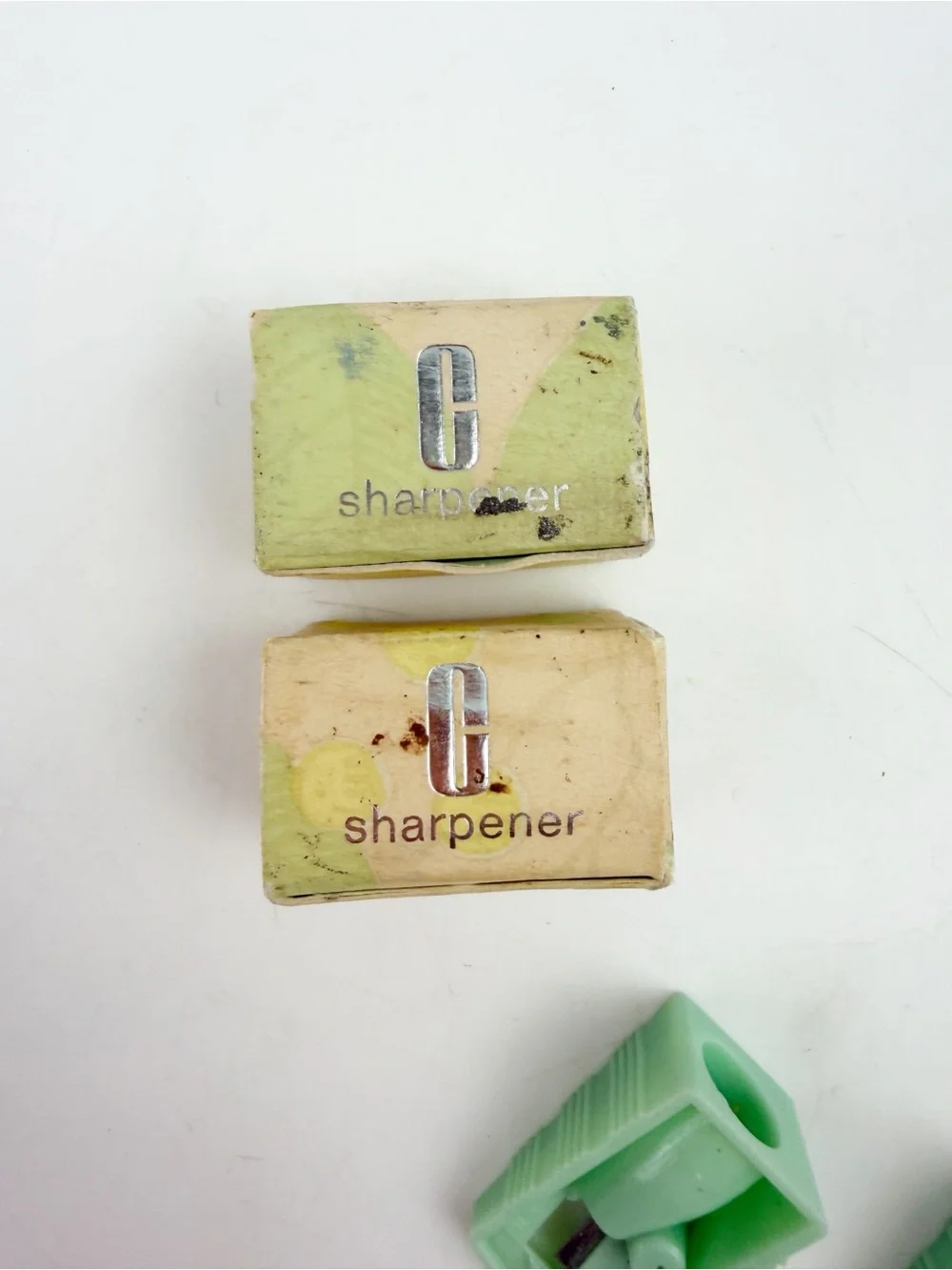 TWO Vtg 80s Clinique Eye & Lip Pencil Sharpener West Germany Green New Box Wear